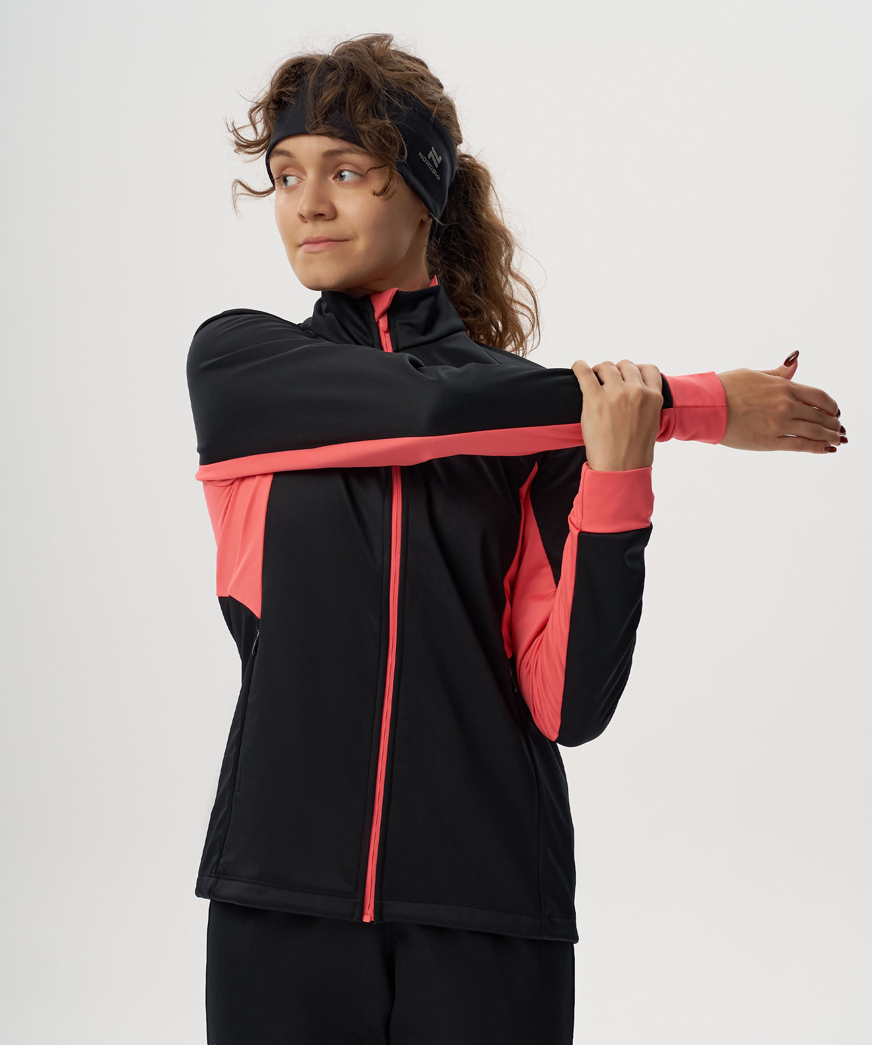 Тренировочная куртка Nordski Core Black/Coral W