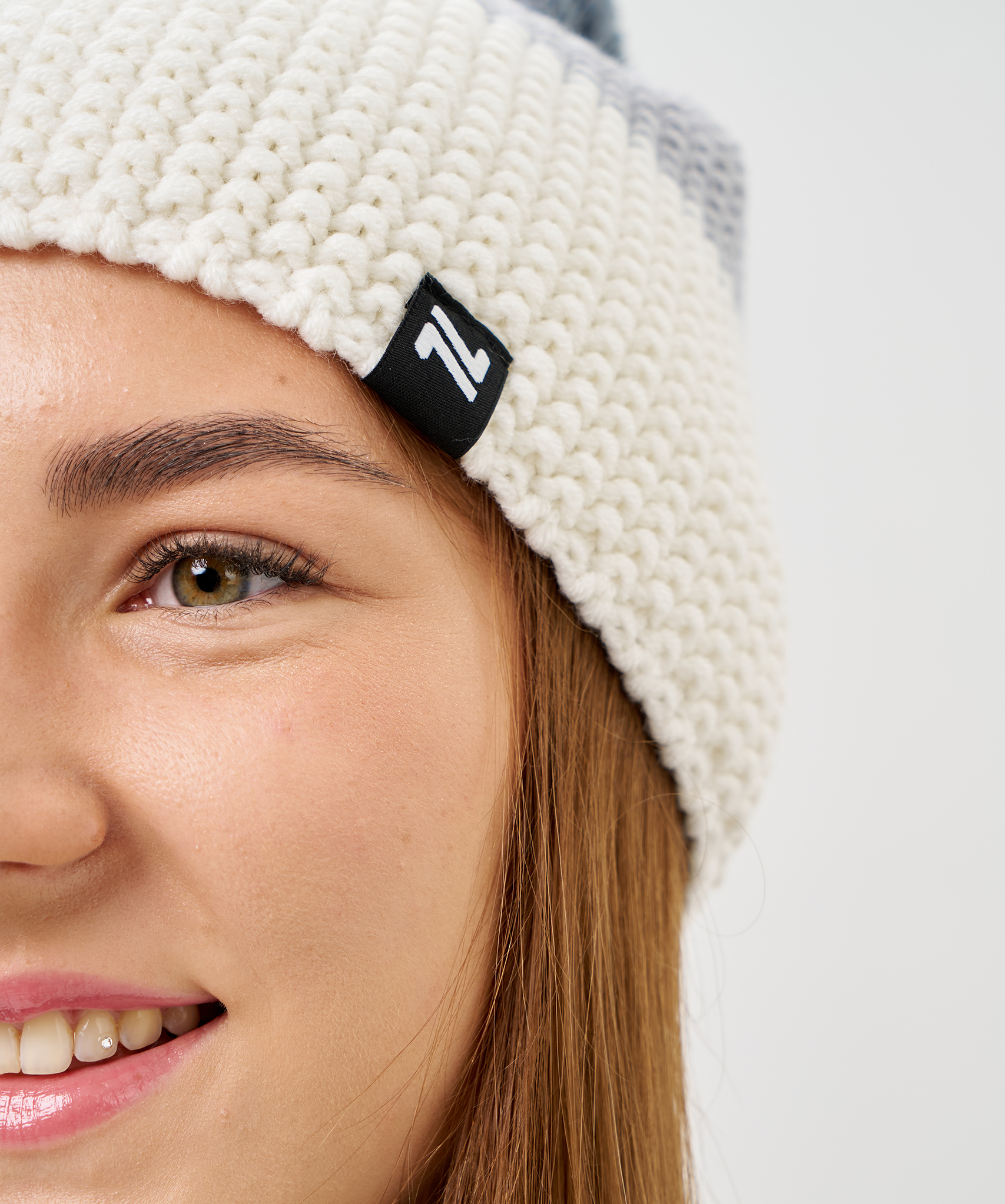 Шапка Nordski Frosty Grey/White