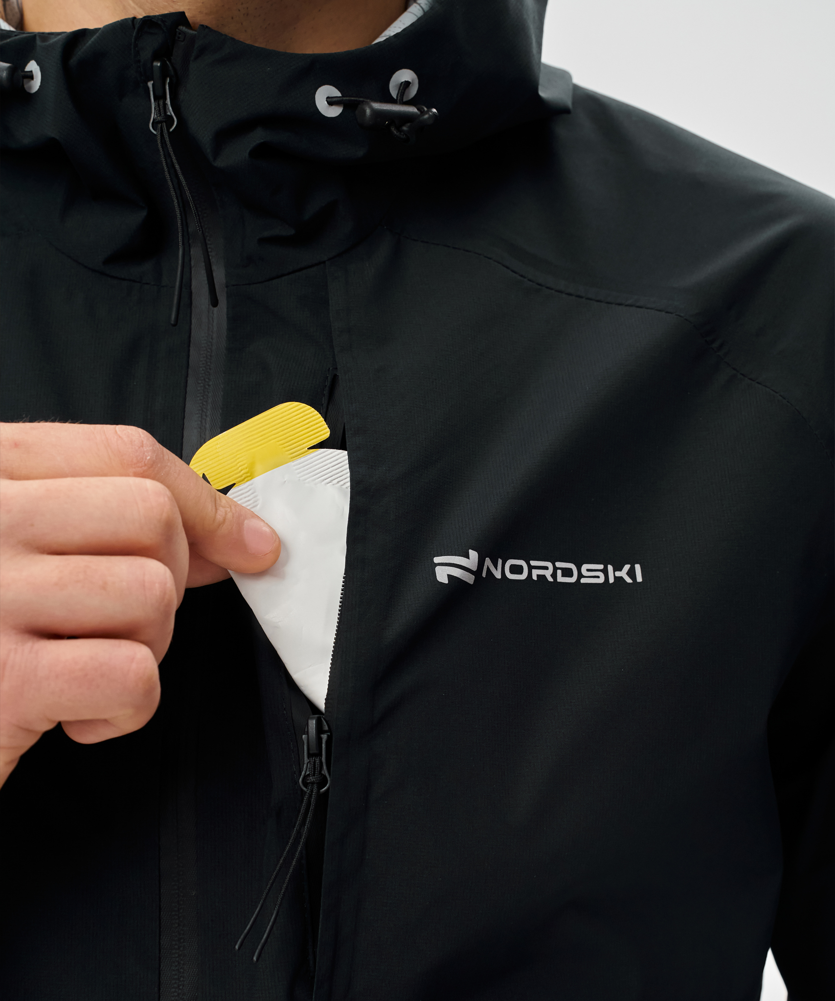 Ветровка мембранная Nordski Road Black